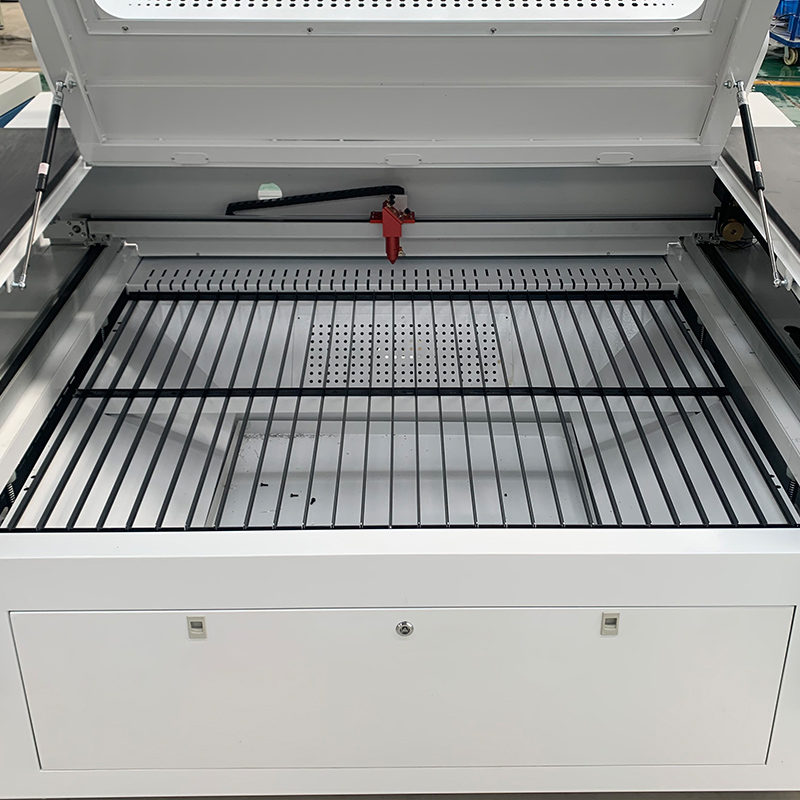 100W - 300W Laserschneidemasch – Co2 Laser Engraving Machine Bewertung und Preis