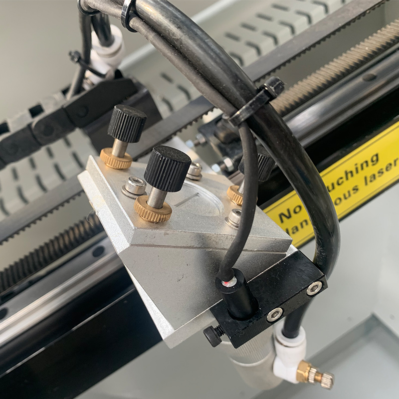 100W - 300W Laserschneidemasch – Co2 Laser Engraving Machine Bewertung und Preis
